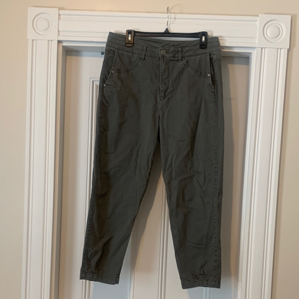 Democracy Women's Straight Leg Gray Pants